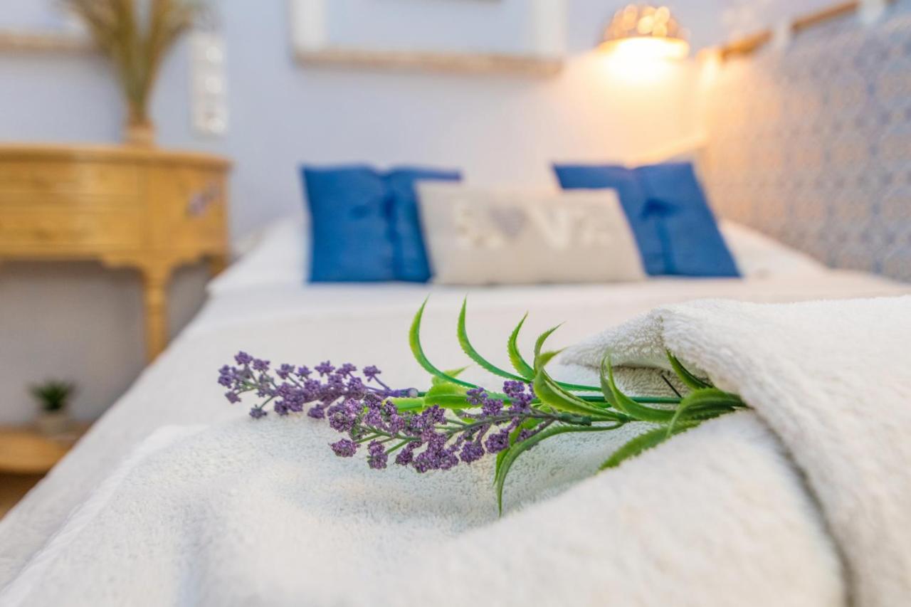 Madalena'S Family Rooms Τήνος Εξωτερικό φωτογραφία