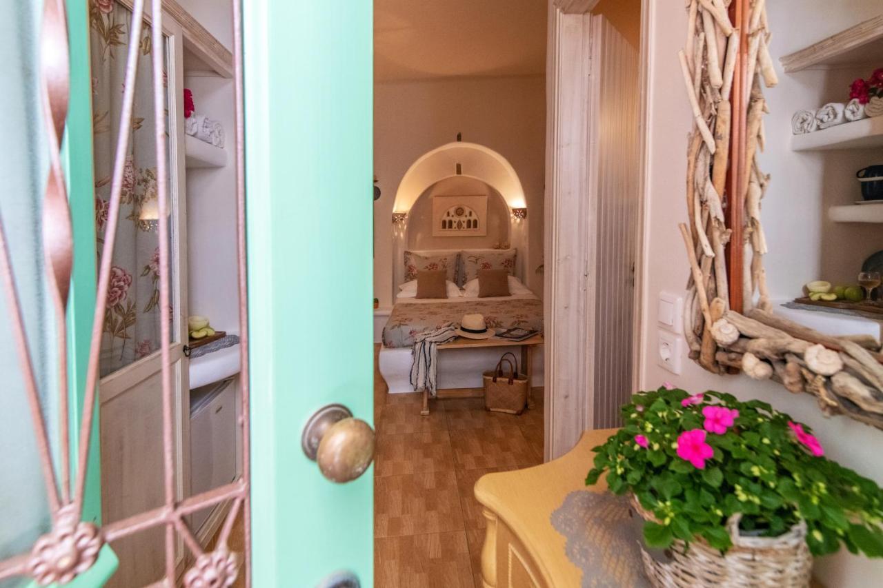 Madalena'S Family Rooms Τήνος Εξωτερικό φωτογραφία